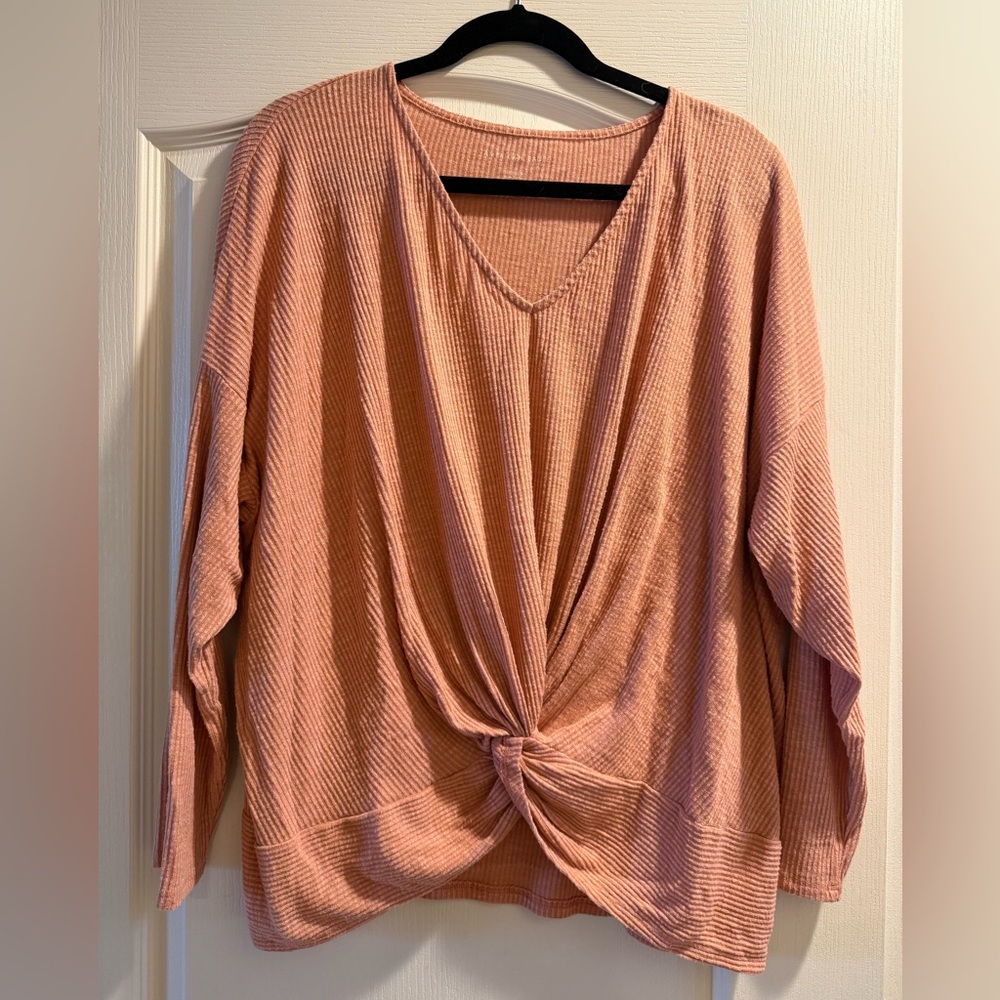 American Eagle Top